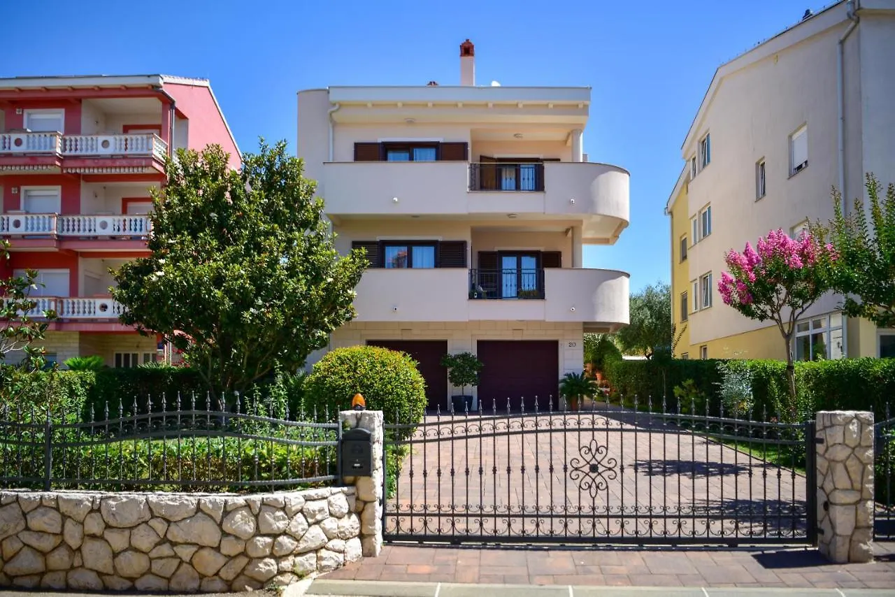 Apartments Villa Nataly Zadar