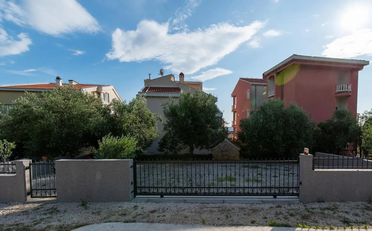 Apartments Villa Nataly Zadar 0*,  Croatia