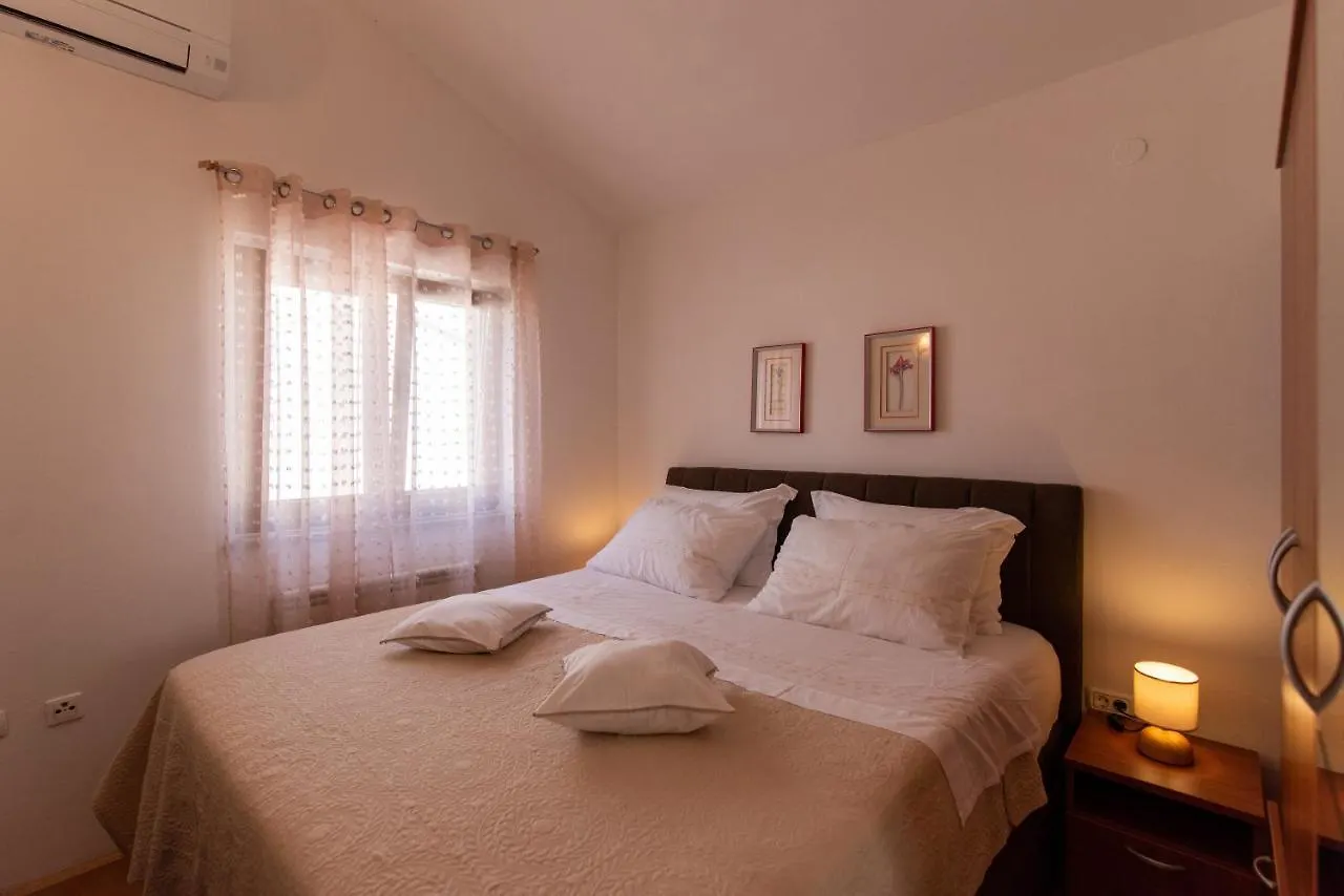 Apartments Villa Nataly Zadar Croatia